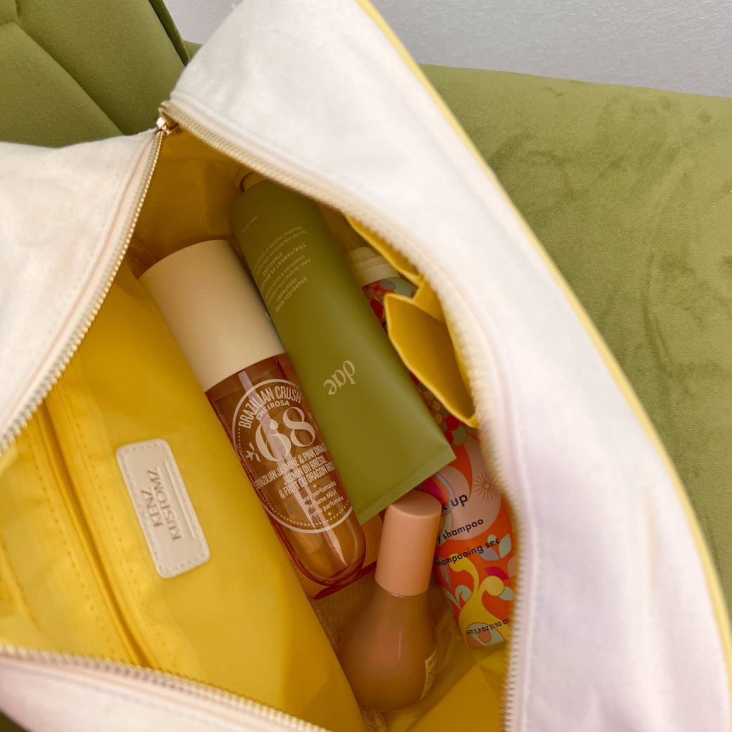 It Girl Daily Routine XL Make up Bag