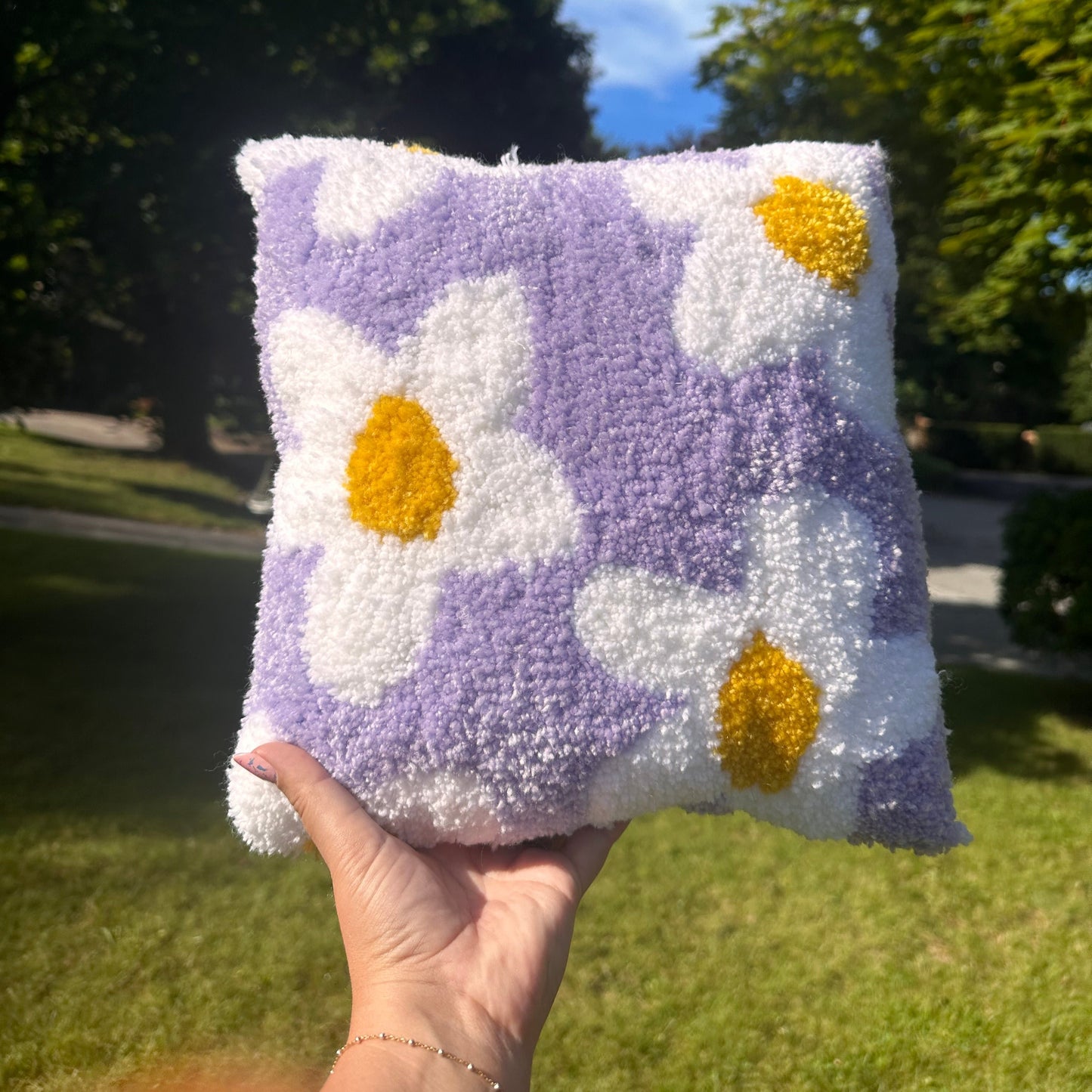 Daisy Square Pillow