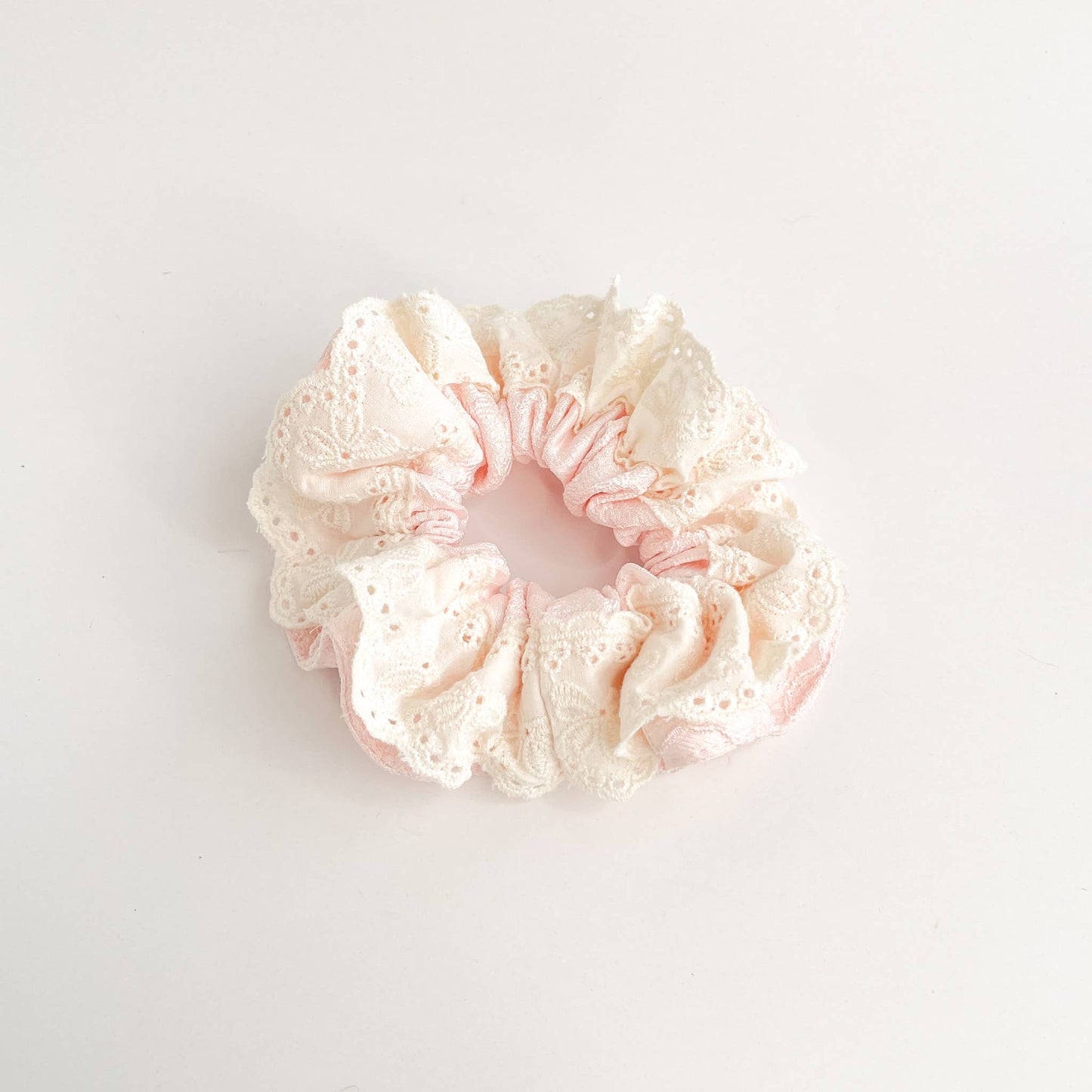 Sweetheart Eyelet/Embossed Mega Scrunchies